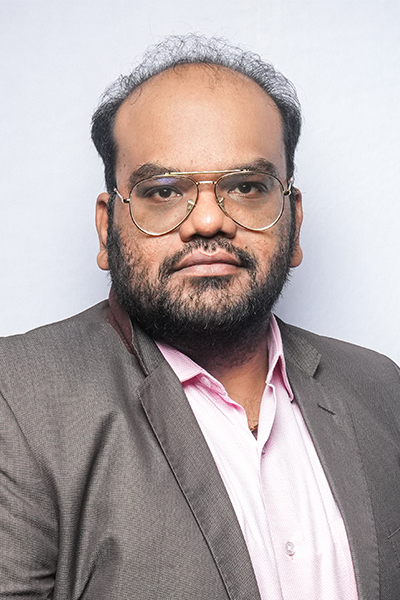 Dr. Elengkumaran S